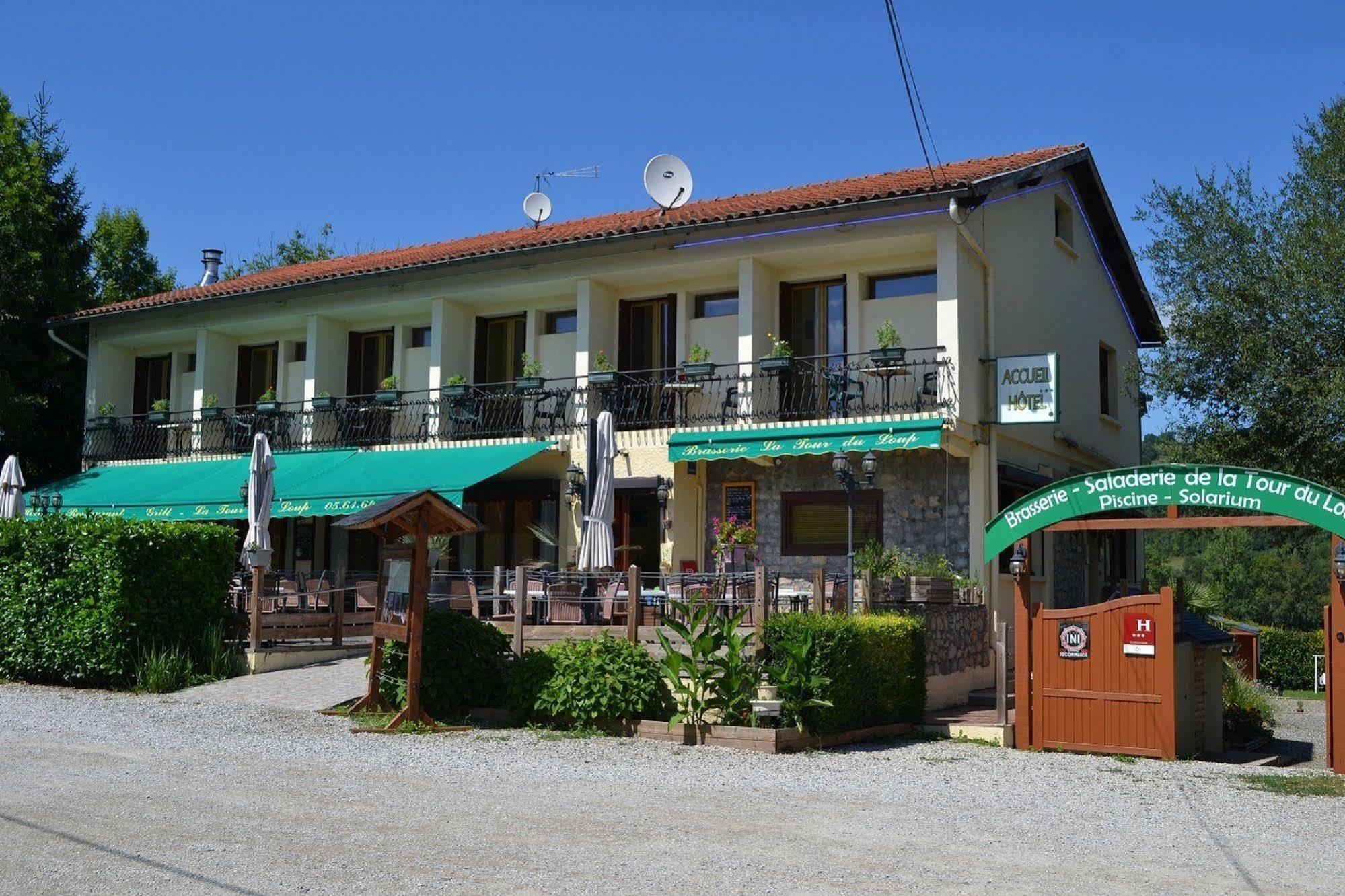 La Tour Du Loup Hotell La Bastide-de-Sérou Eksteriør bilde